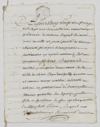 Acte devant le notaire royal de Tonnay-Charente de constitution de rente de Isaac Besnard à Charles de Bonnegens pour remboursement de la somme de deux cent douze livres. 29 mai 1761